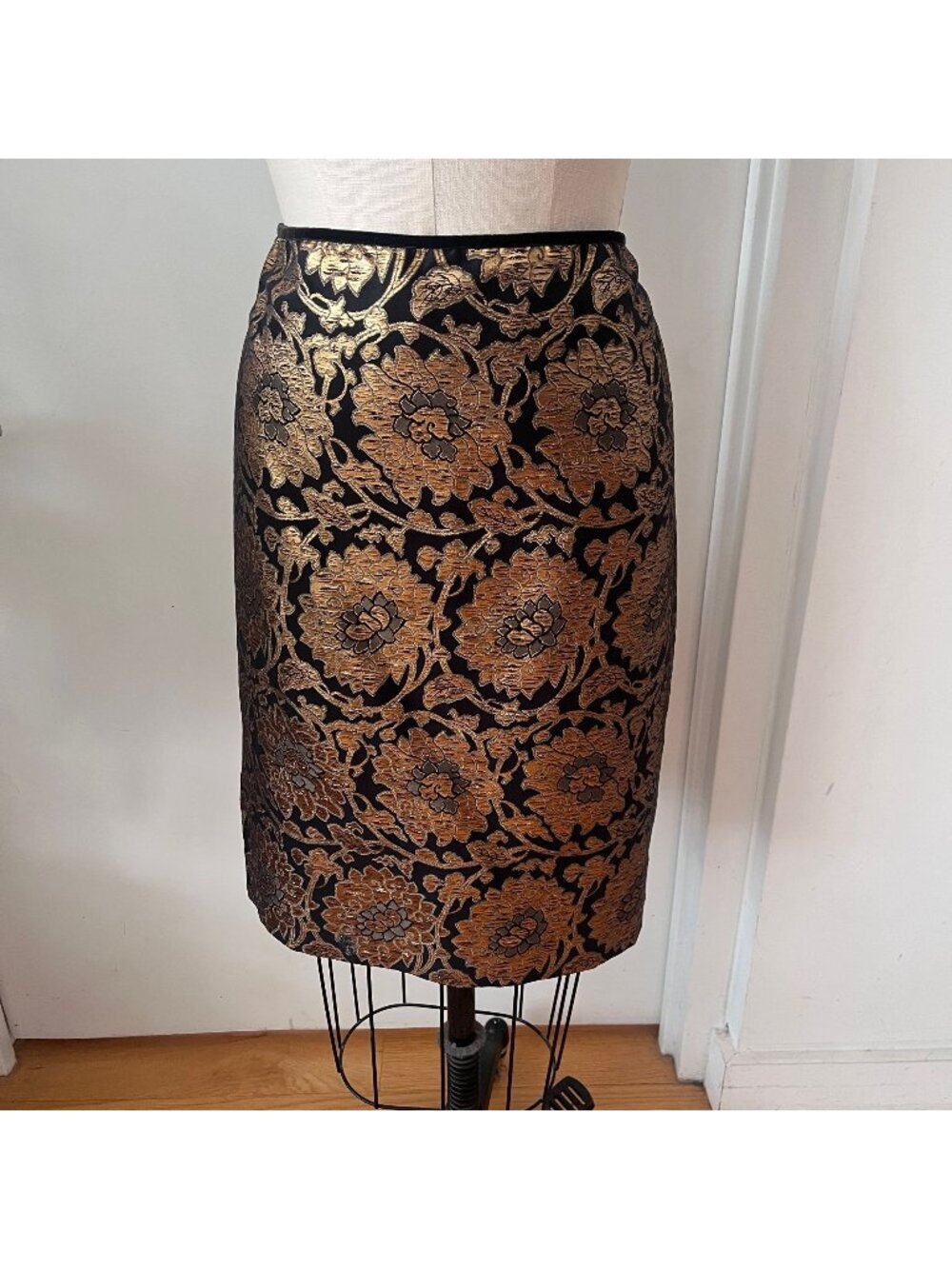 PER SE Black & Gold Lame Floral‎ Pencil Skirt Size 14
